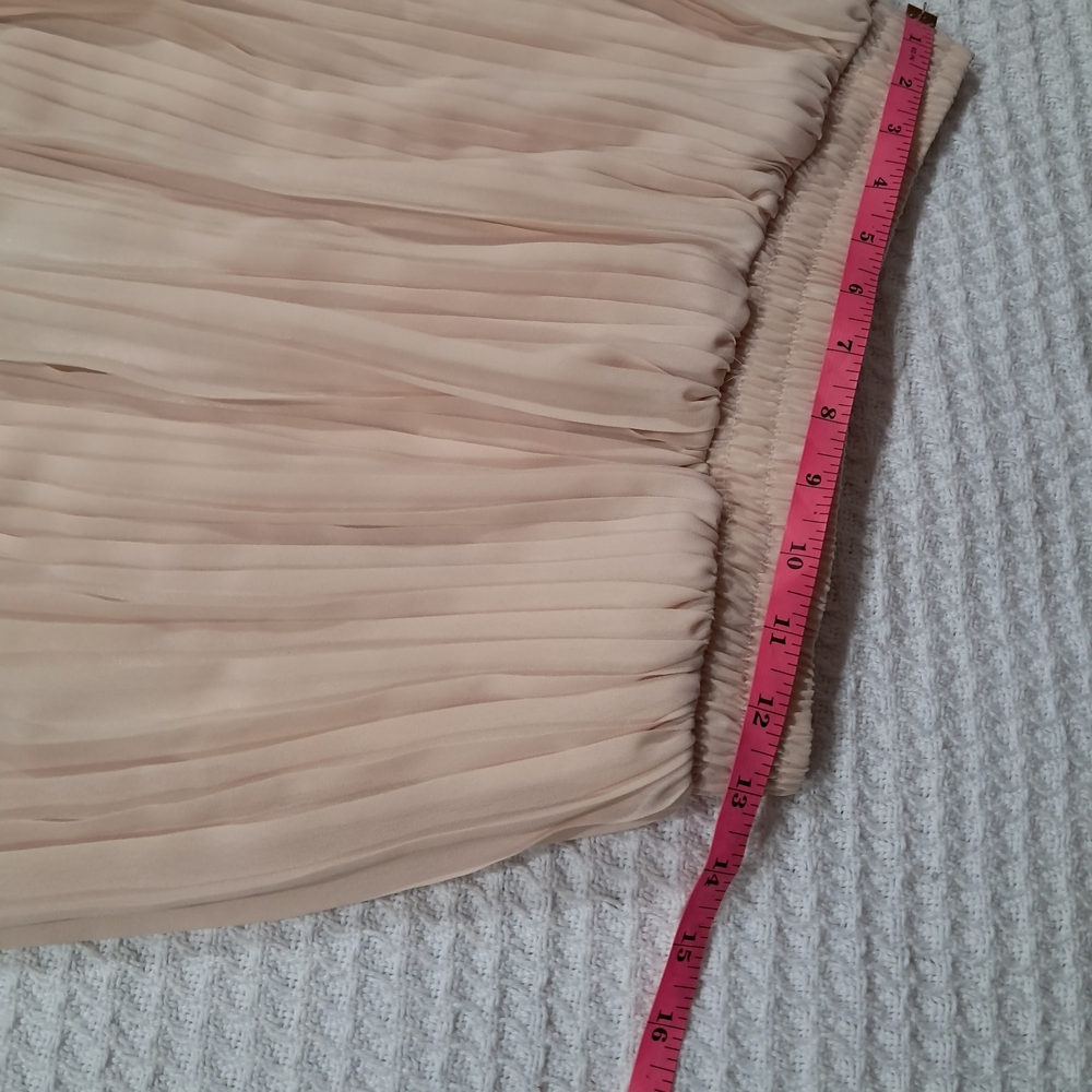 Miracle Cream Pleated Maxi Skirt - Size S/M - Elastic Waist Like New - Picture 4 of 15